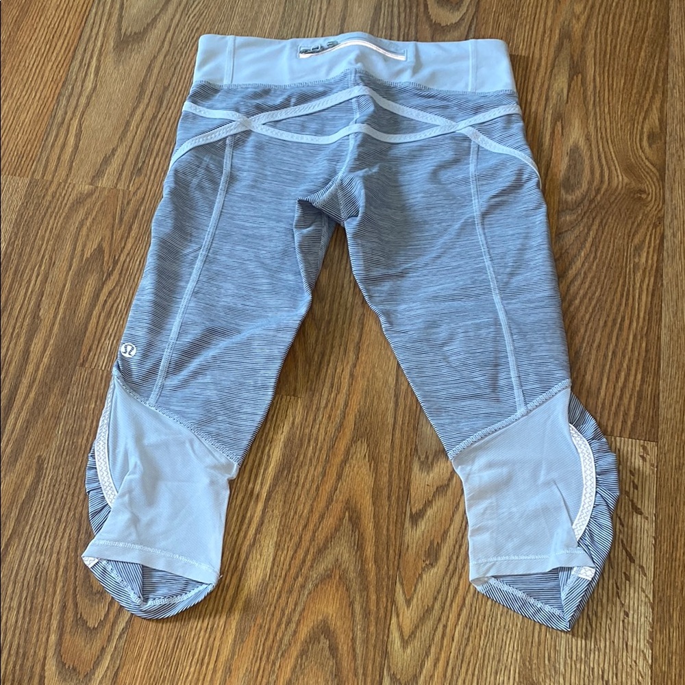 Lululemon Stripe Capri